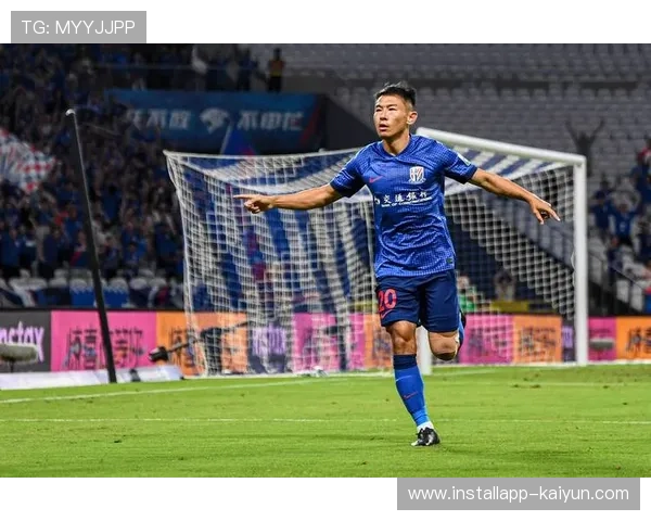 上海申花补时绝杀战术成熟，老将于汉超关键球能力凸显